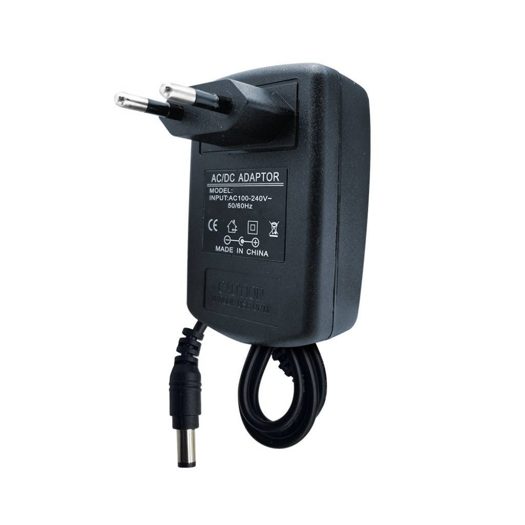 Power adaptador 220V 15V 2A
